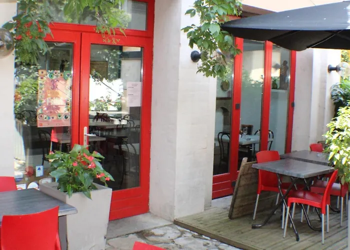 Les Vignes Rouges Hotel